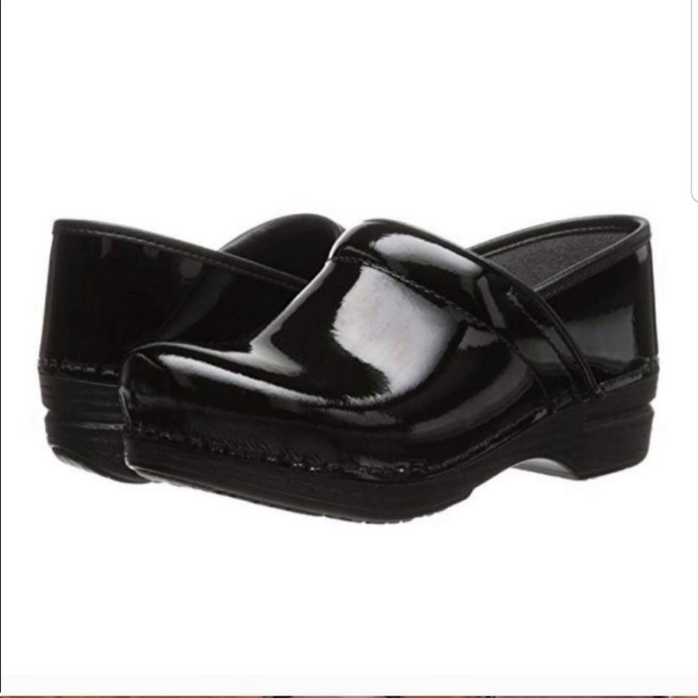 Dansko XP size 39 wide